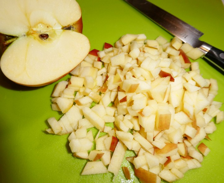 Chopping Apples