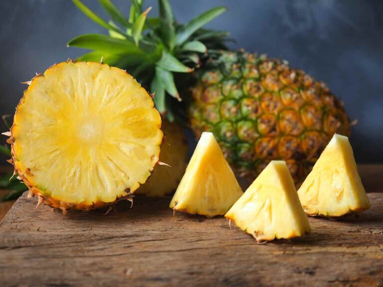 4 Important Tips For How to Harvest Pineapple Minneopa Orchards