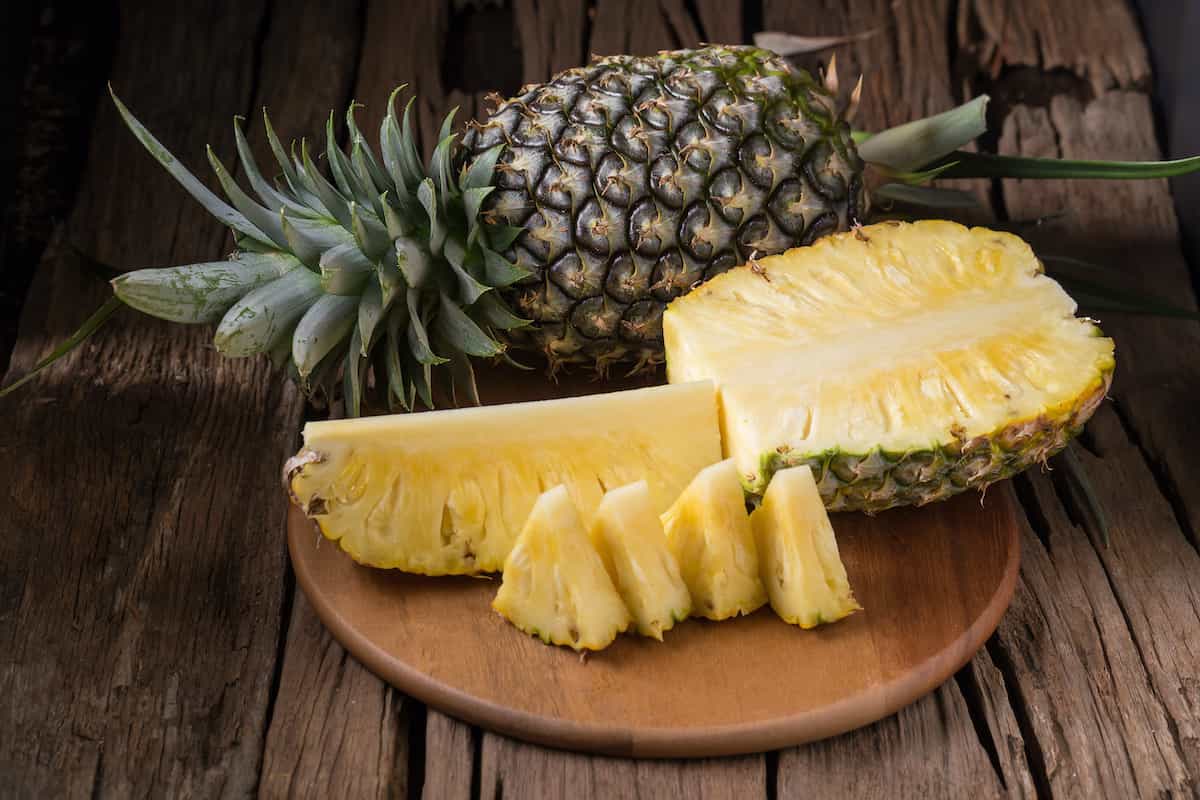 All About the Sugarloaf Pineapple - Minneopa Orchards