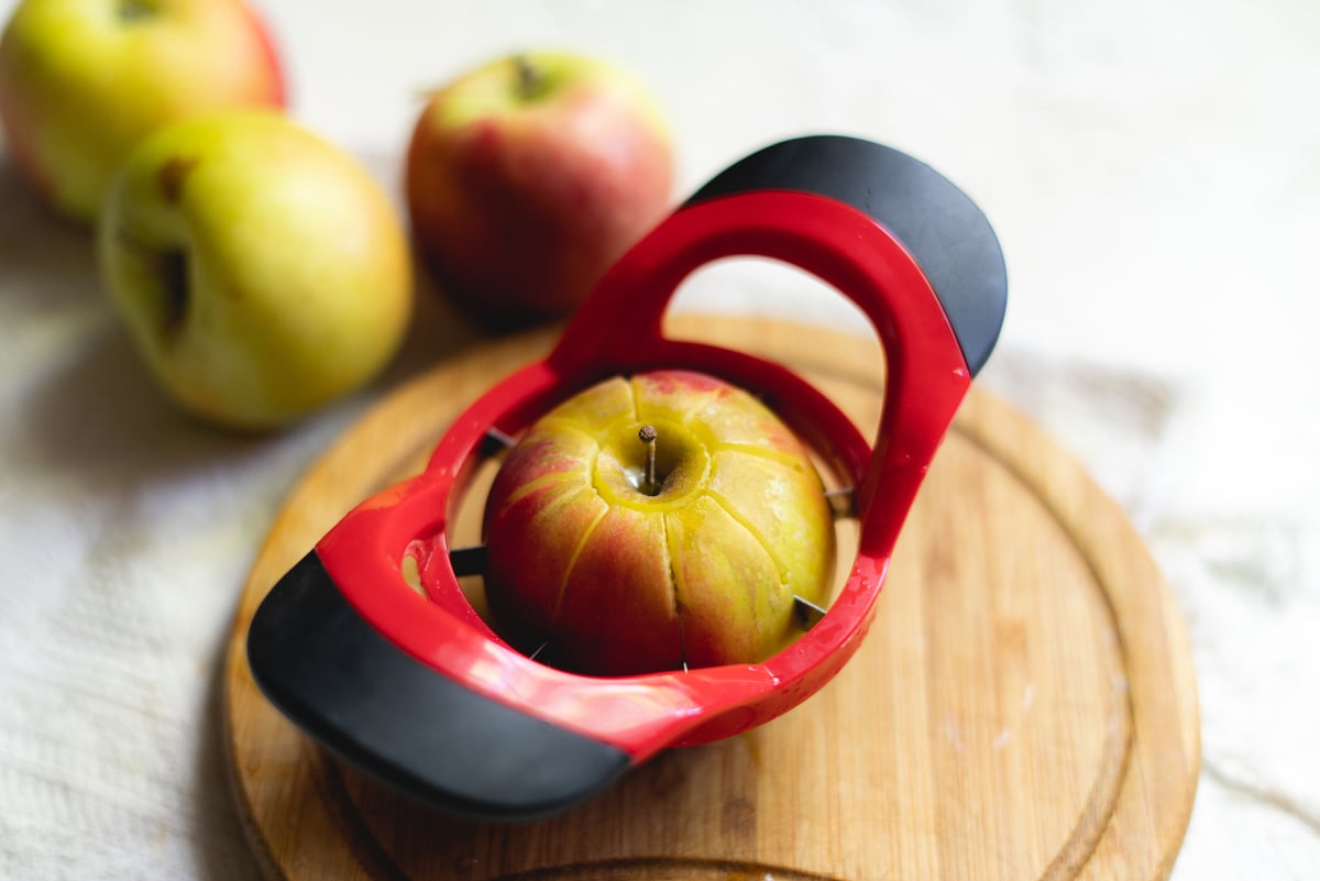 The 7 Best Apple Slicers For 2024 Minneopa Orchards