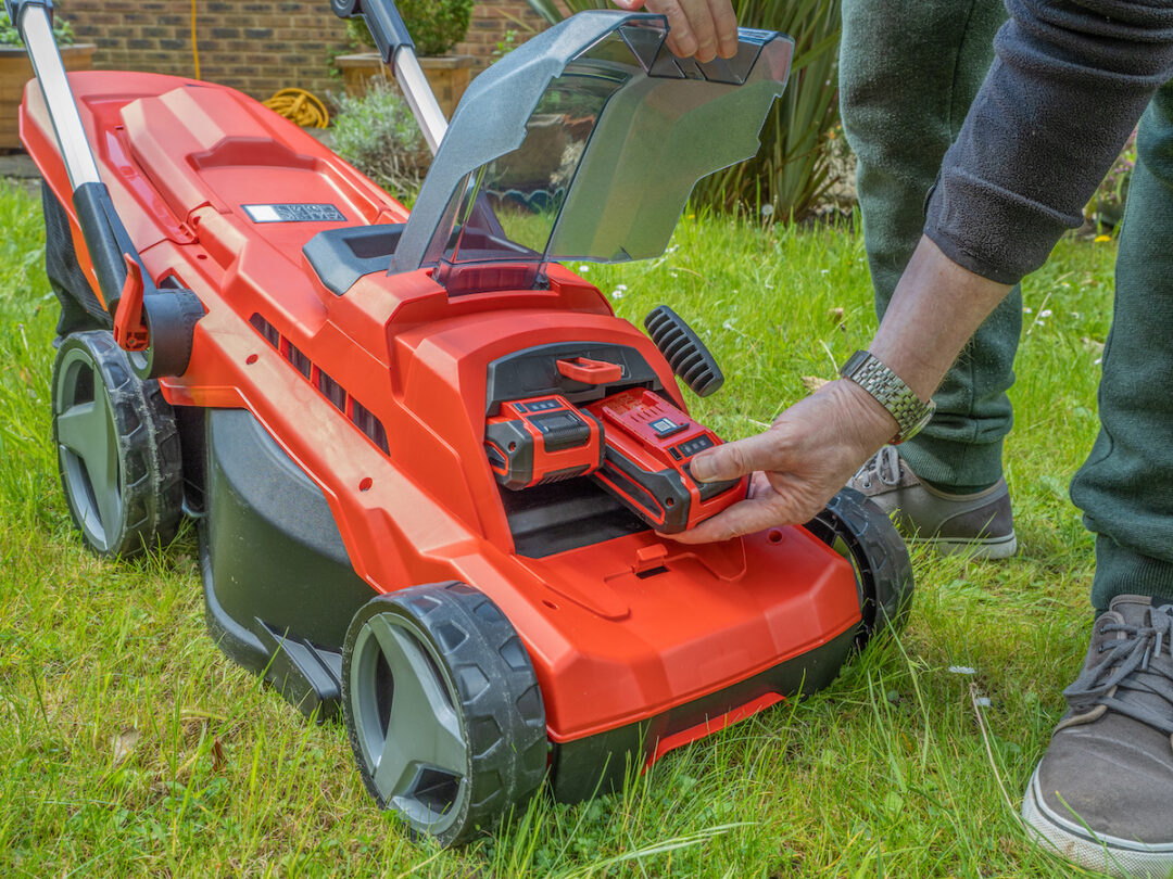 Choosing the Best Self Propelled Lawn Mower Our Top 5 Picks Minneopa